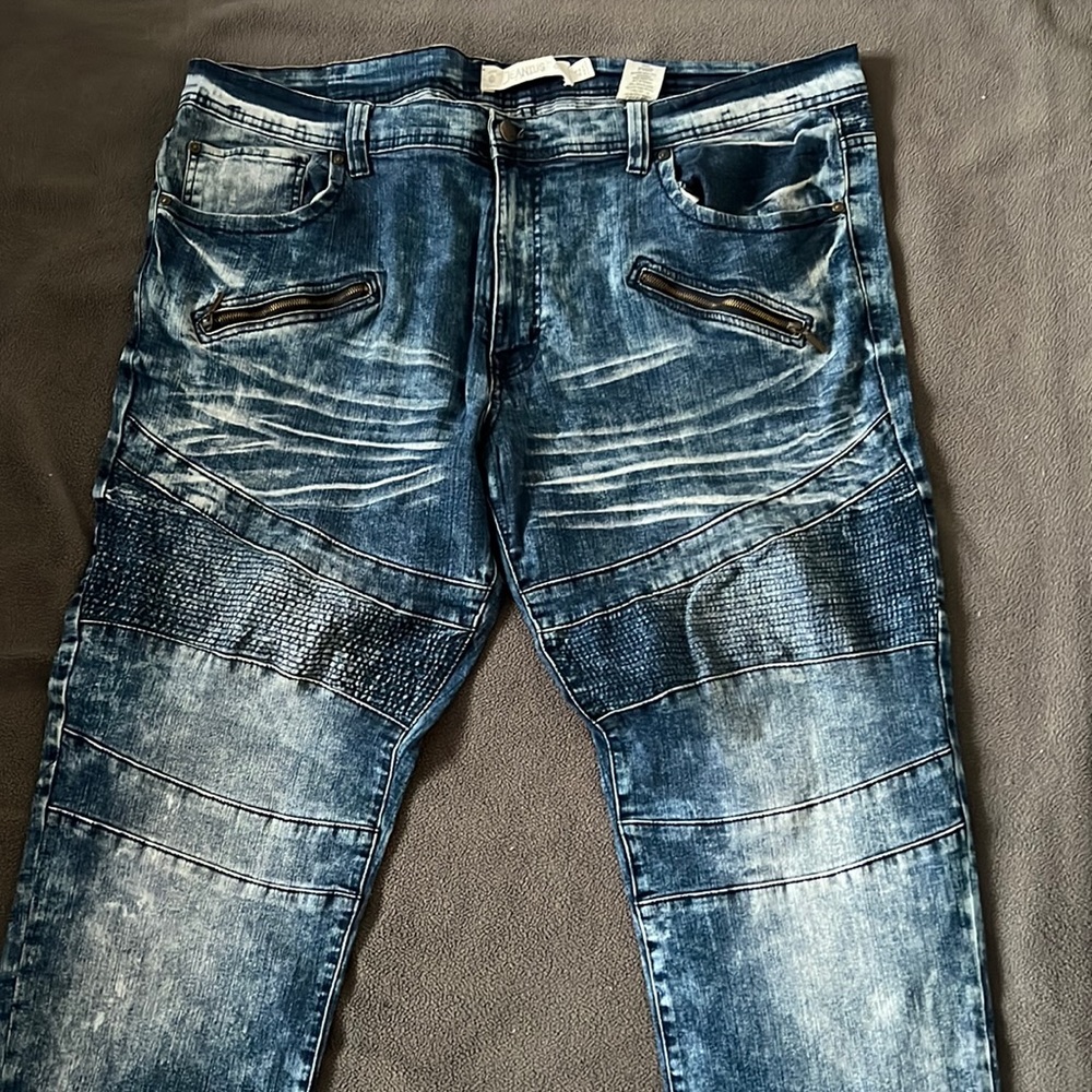 Akademics jeans size 42 slim fit
